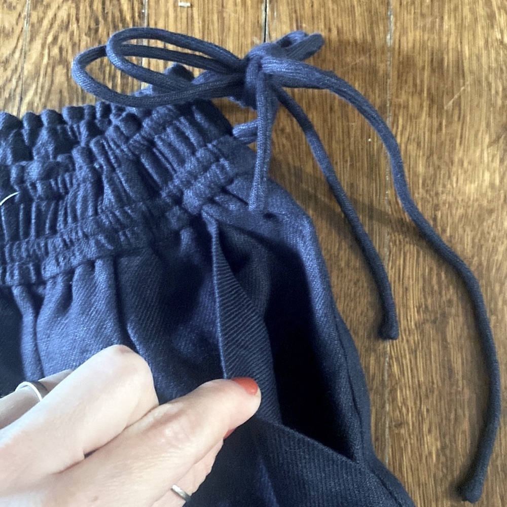 J. Crew linen pull on shorts - Picture 2 of 5